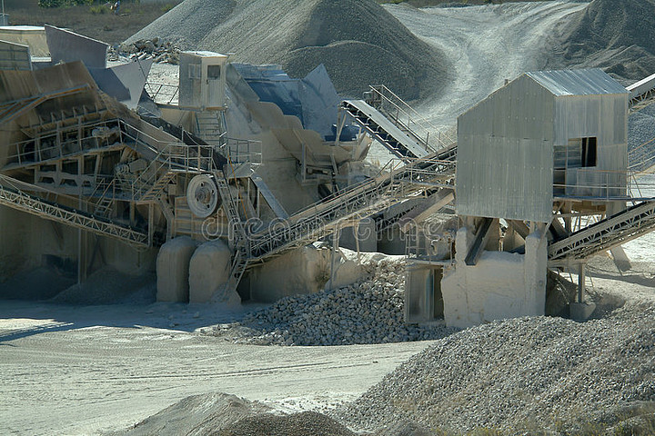 碎石廠 現代化礦山與建筑設備的核心要素